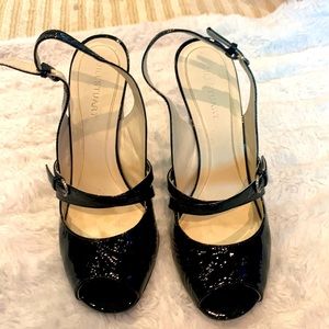 Jill Stuart black pant and leather wedge shoes.